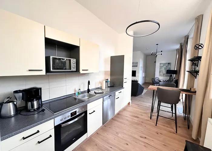 Bakgardssvit - Abc262 * Wismar